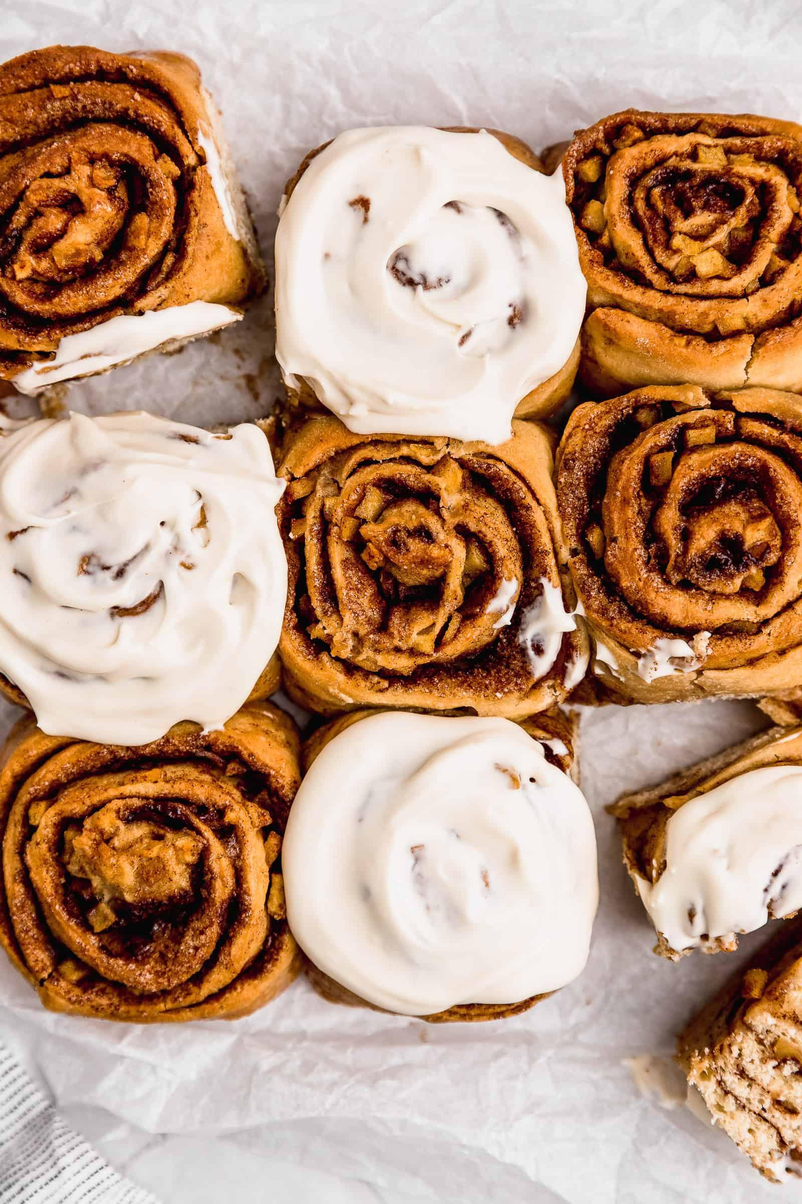 Soft Apple Cinnamon Rolls