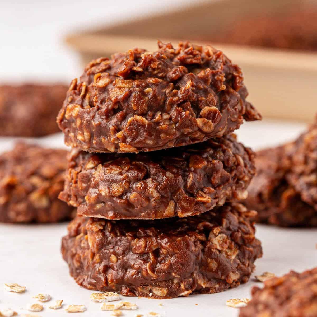 Healthy No Bake Cookies: Chewy Chocolate Treats Without Refined Sugar