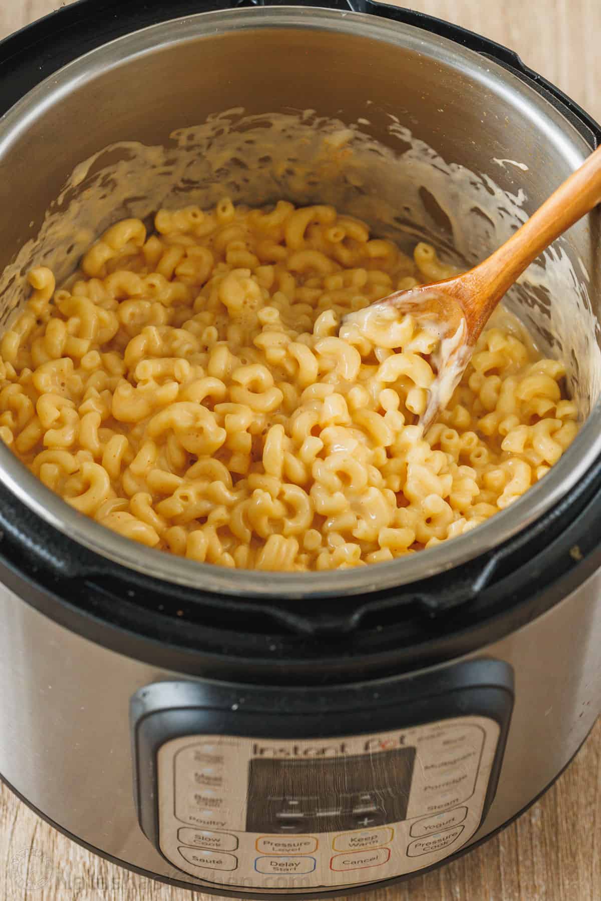 Instant Pot Mac and Cheese With Creamy Cheddar and Monterey Jack