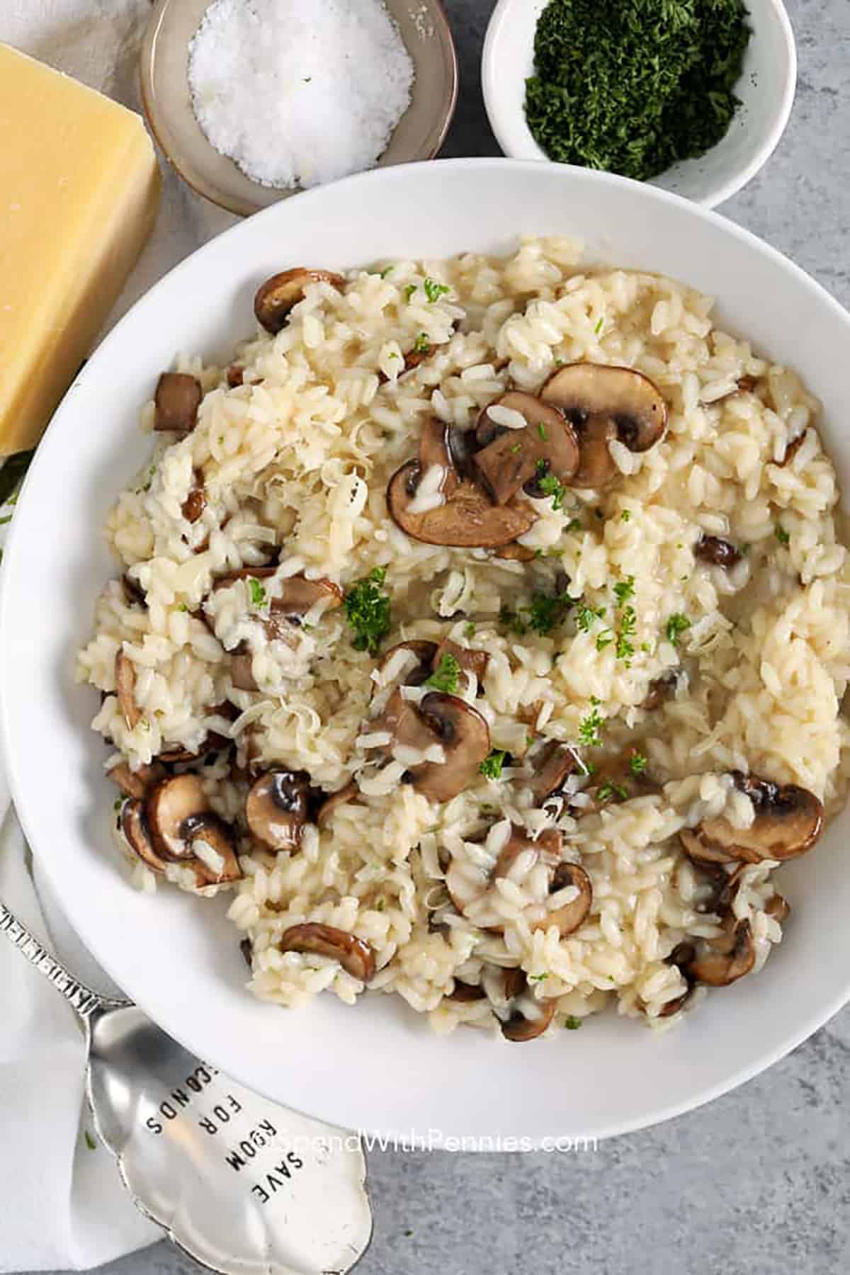 Creamy Mushroom Risotto with Parmesan and Earthy Mushrooms