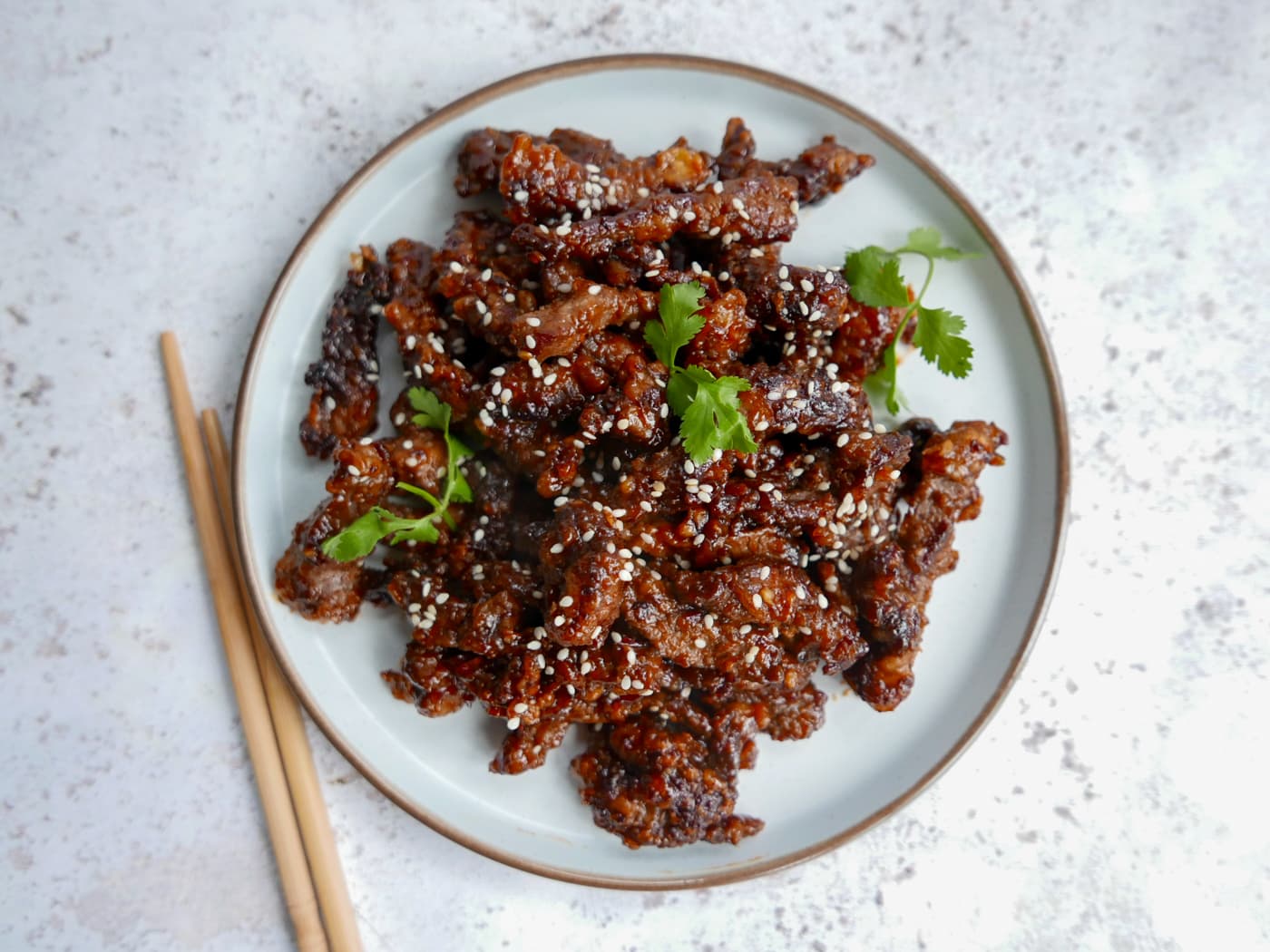 Crispy Chilli Beef with Sticky Sweet-Spicy Sauce