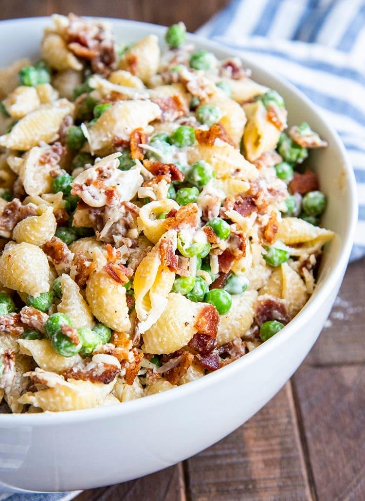 Creamy Pasta Salad: A Hearty Side with Bacon and Peas