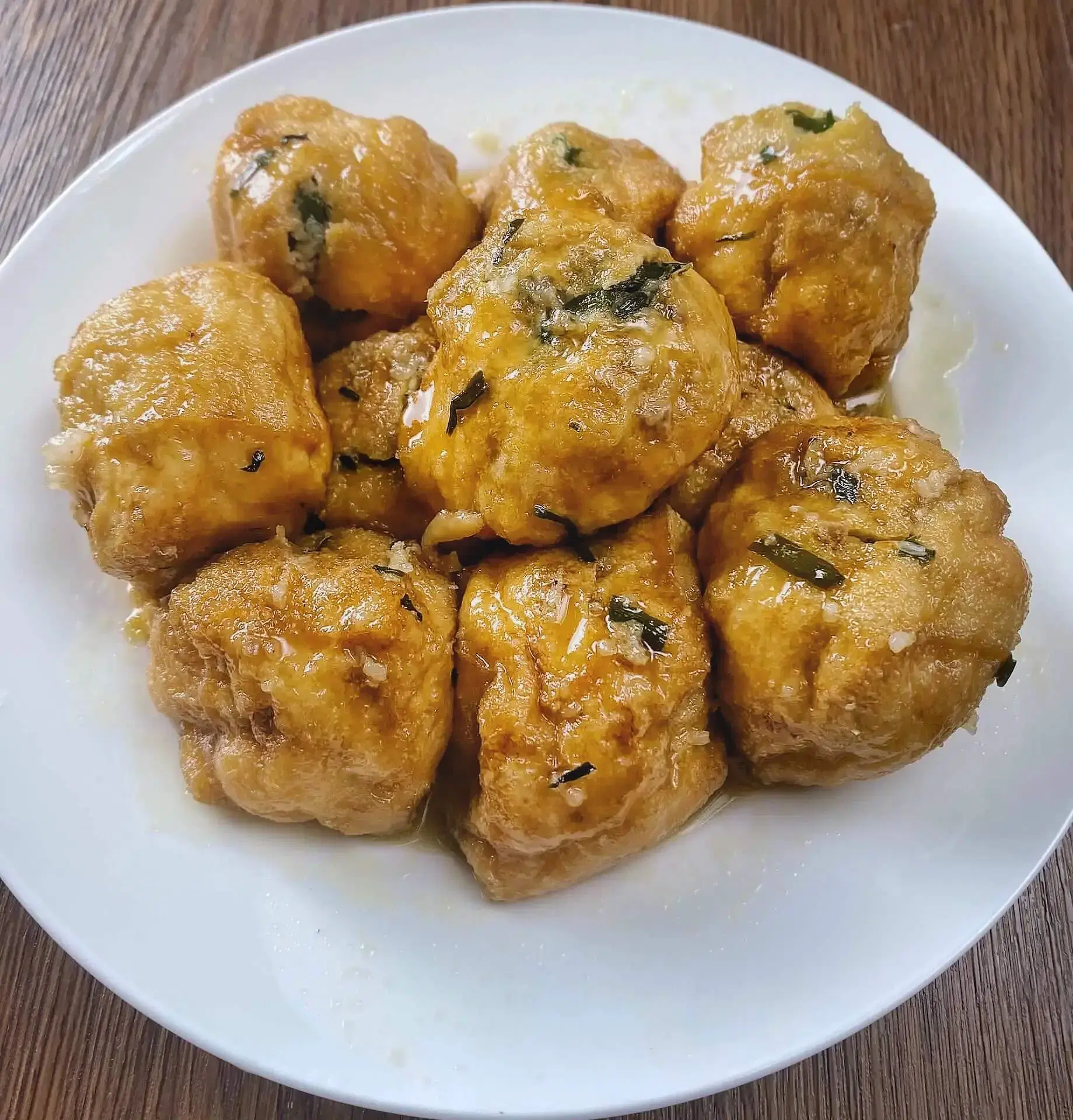 Stuffed Tofu Puffs with Chives: A Flavorful Chinese Delicacy