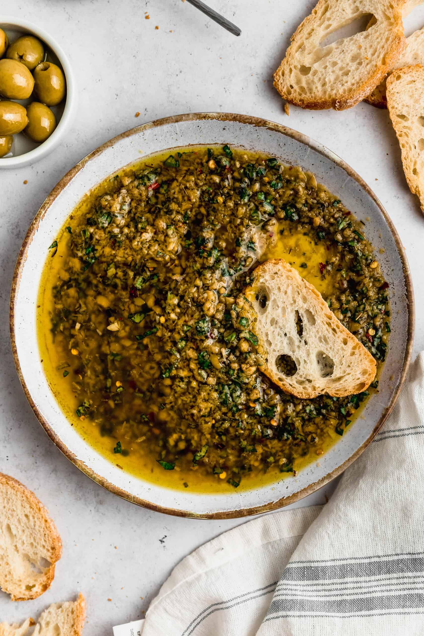 Olive Oil and Balsamic Vinegar Bread Dip