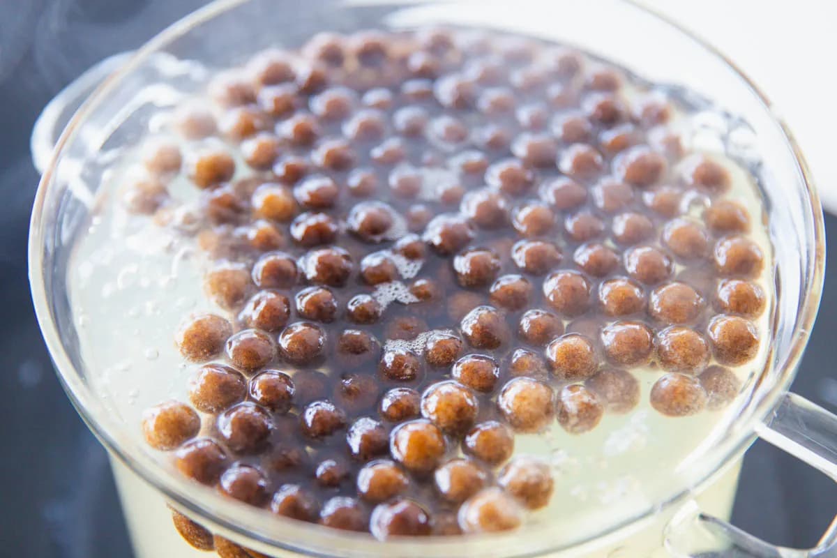 Brown Sugar Boba: Creamy Milk Tea with Caramelized Tapioca Pearls