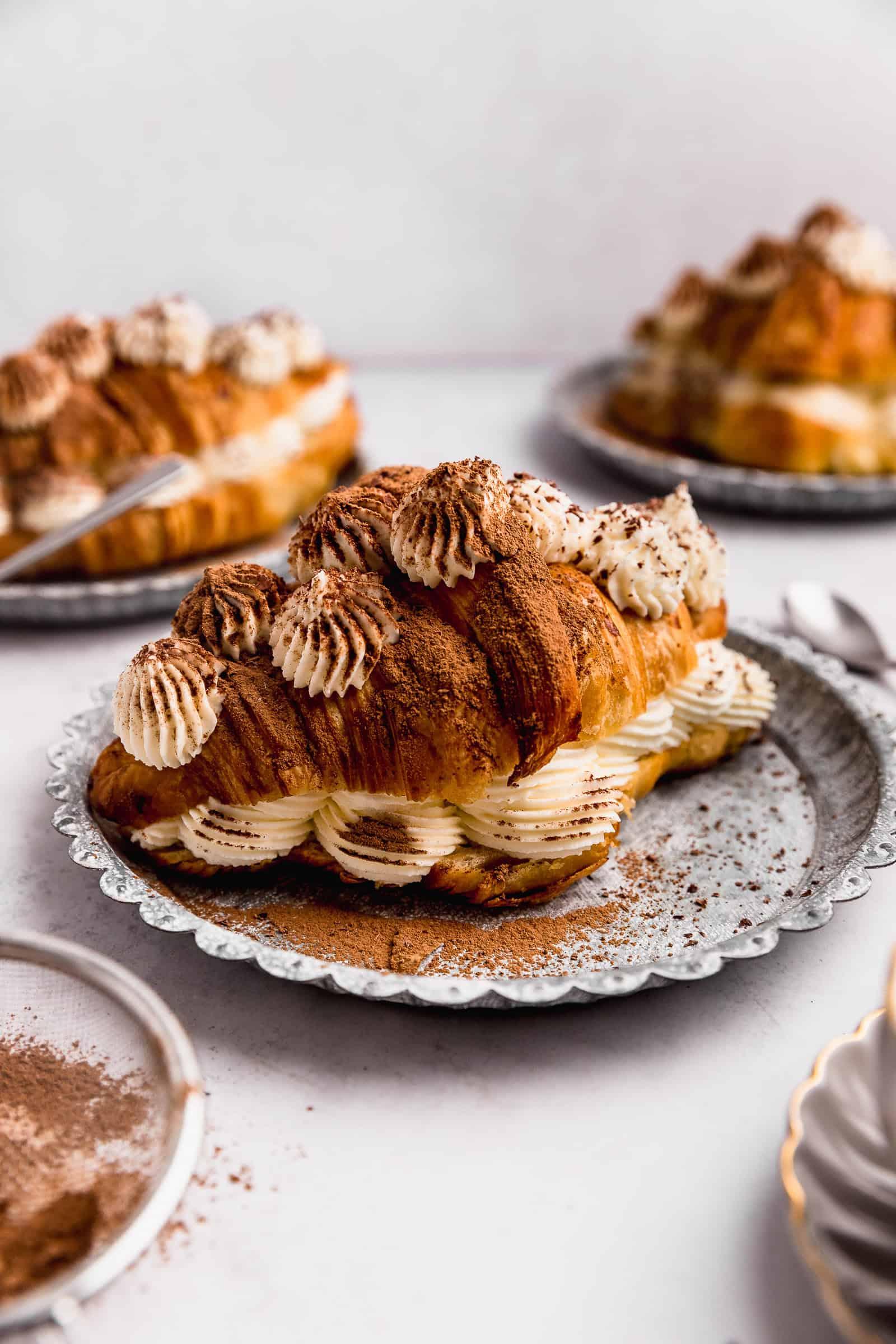 Tiramisu Croissants