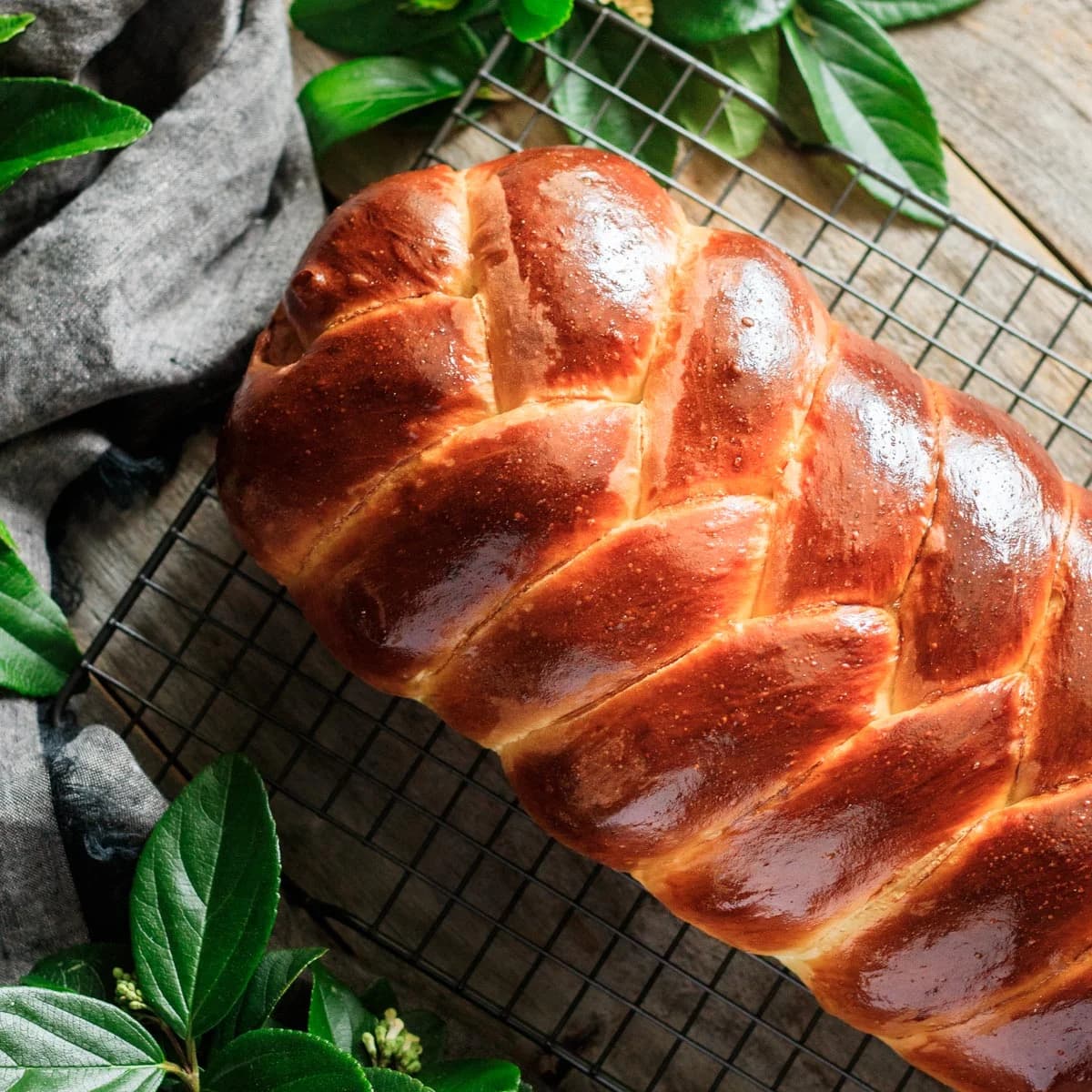 Easy Challah Bread with Honey and Olive Oil