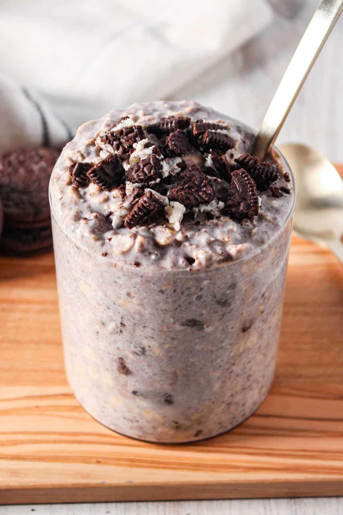 Oreo Overnight Oats
